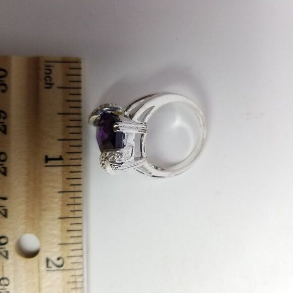 Vintage Large Sparkly Purple Rhinestone Ring in Silver Tone Band, Size 7 - Picture 7 of 8